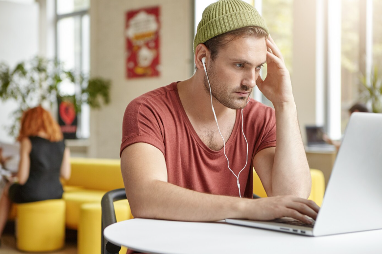 Hybrid Work Model vs. Remote Work: What's Better For You?