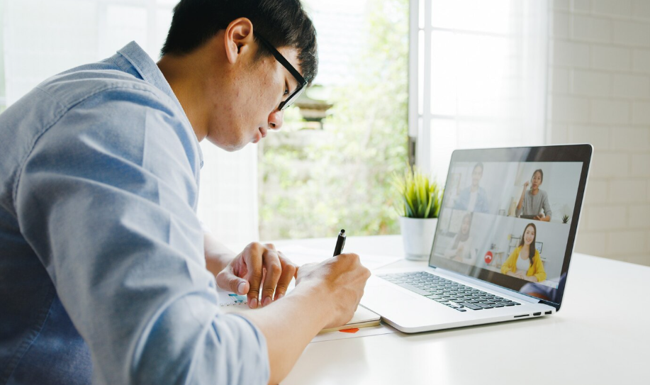 Remote Healthcare Hiring near me [Employers Guide]