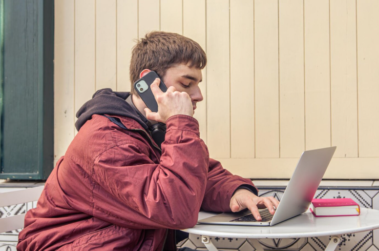 Entry-Level Remote Jobs: Where New Candidates Can Compete